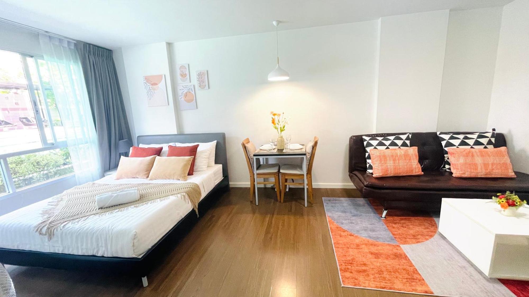 Appartement Baan Kun Koey B103,pool View,heart Of Huahin,near Blue Ports,300m From Beach